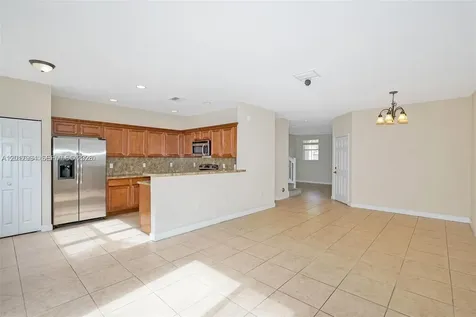 1048 NE 208th Street Miami FL 33179
