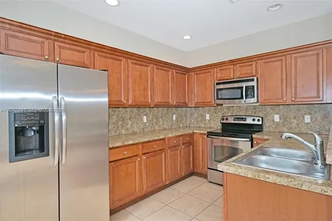 1048 NE 208th Street Miami FL 33179