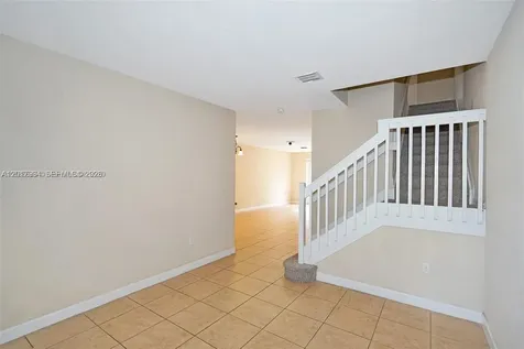 1048 NE 208th Street Miami FL 33179