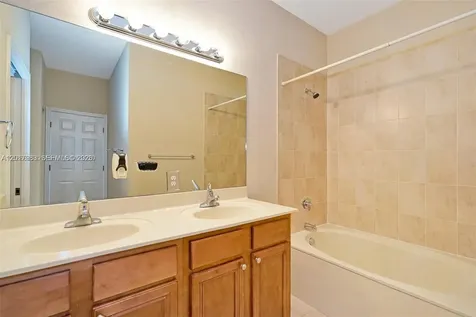 1048 NE 208th Street Miami FL 33179