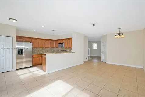 1048 NE 208th Street Miami FL 33179