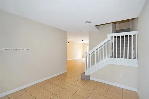 1048 NE 208th Street Miami FL 33179