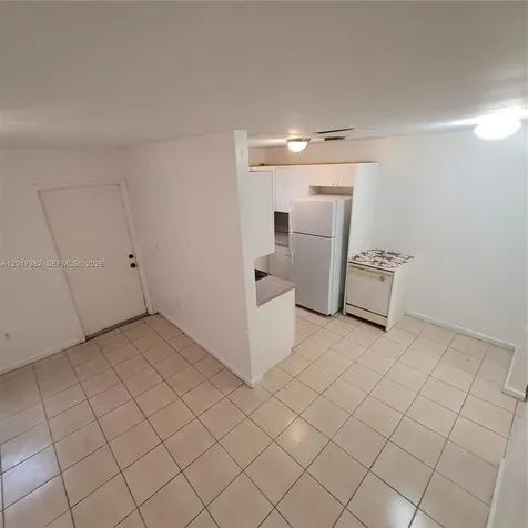 13950 NE 2nd Avenue Miami FL 33161