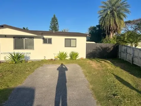 16025 SW 299th Terrace Homestead FL 33033