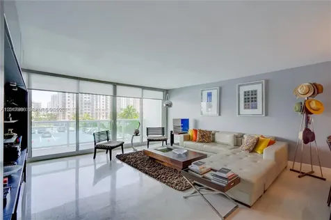 100 Bayview Drive Sunny Isles Beach FL 33160