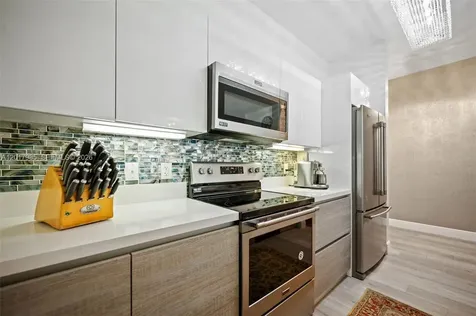 7350 SW 89th Street Miami FL 33156