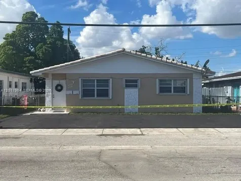 4776 E 10th Avenue Hialeah FL 33013