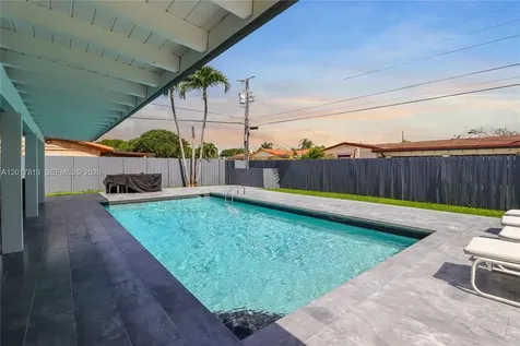 12535 SW 31st Terrace Miami FL 33175