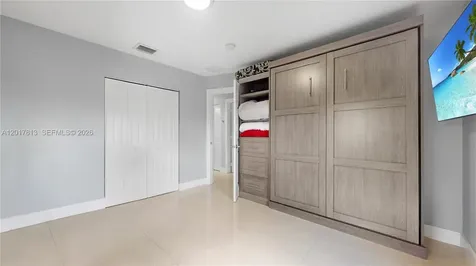 12535 SW 31st Terrace Miami FL 33175