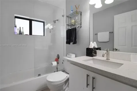 12535 SW 31st Terrace Miami FL 33175