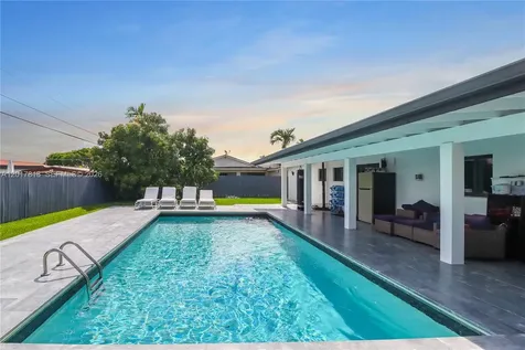 12535 SW 31st Terrace Miami FL 33175