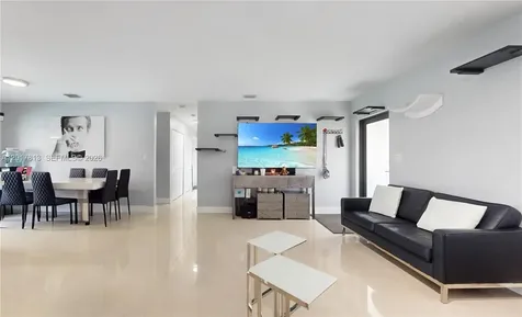 12535 SW 31st Terrace Miami FL 33175