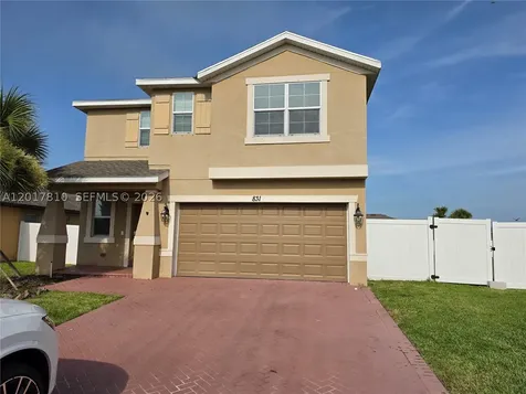 831 Bent Creek Drive Fort Pierce FL 34947