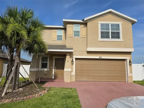 831 Bent Creek Drive Fort Pierce FL 34947