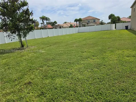 831 Bent Creek Drive Fort Pierce FL 34947