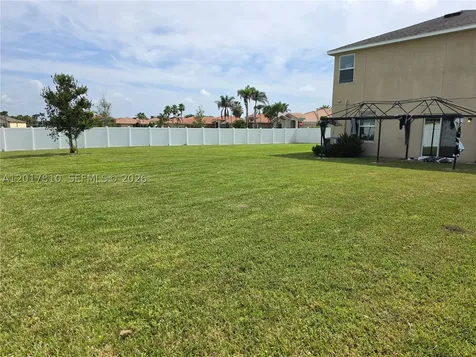 831 Bent Creek Drive Fort Pierce FL 34947