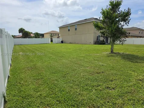 831 Bent Creek Drive Fort Pierce FL 34947
