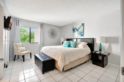 1605 S Us Highway 1 Jupiter FL 33477