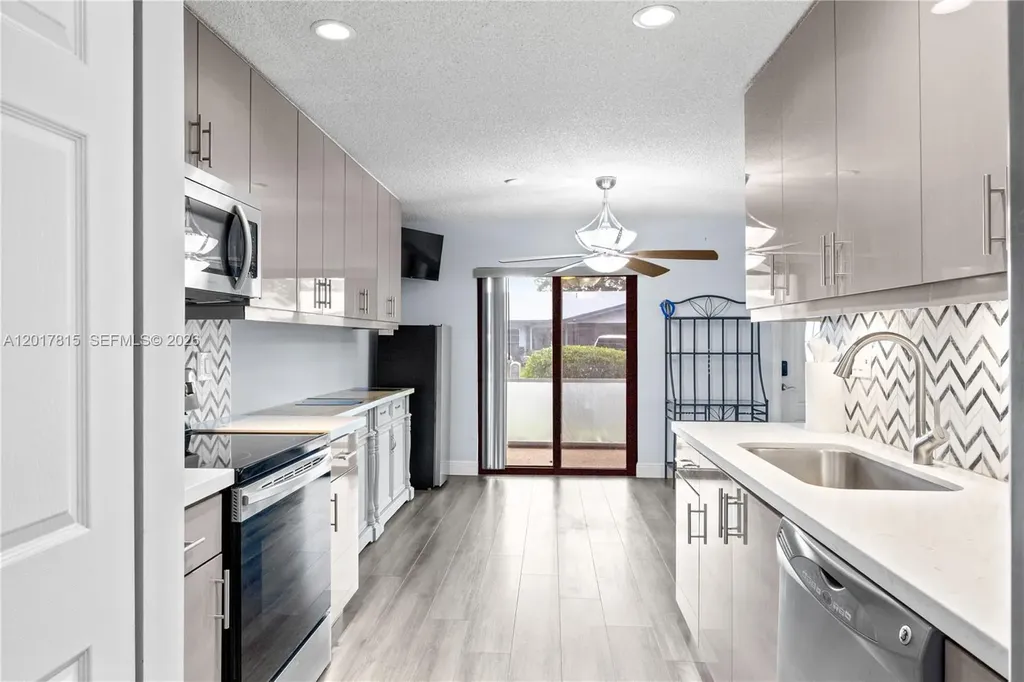 14600 Lucy Drive Delray Beach FL 33484