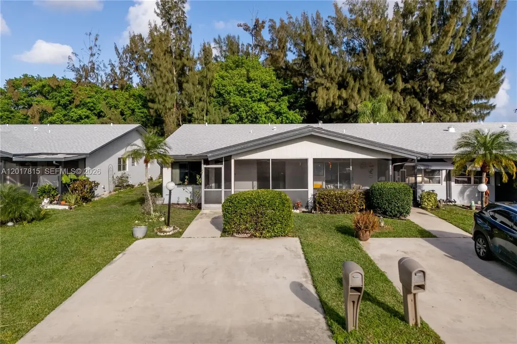 14600 Lucy Drive Delray Beach FL 33484