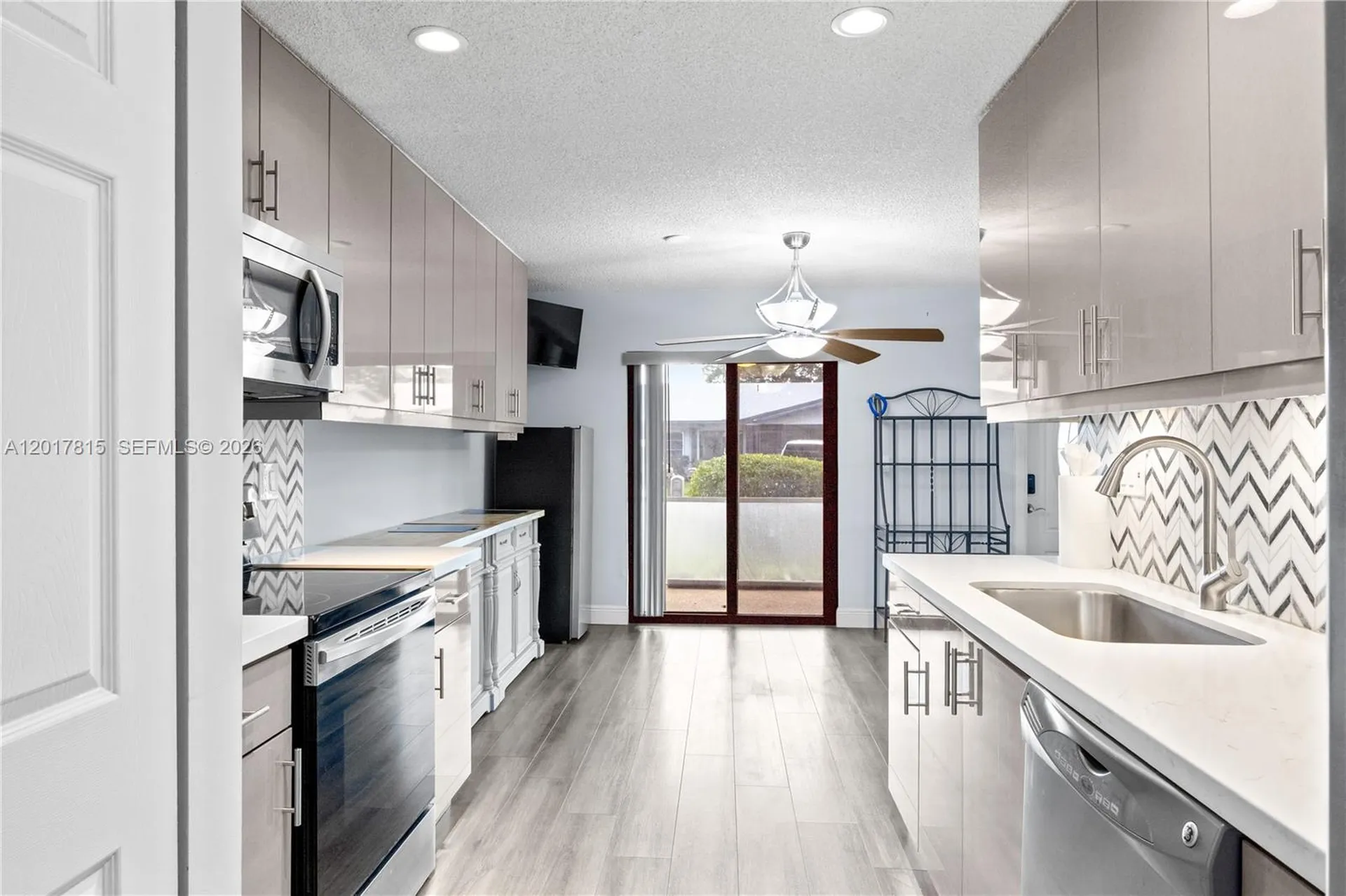 14600 Lucy Drive Delray Beach FL 33484