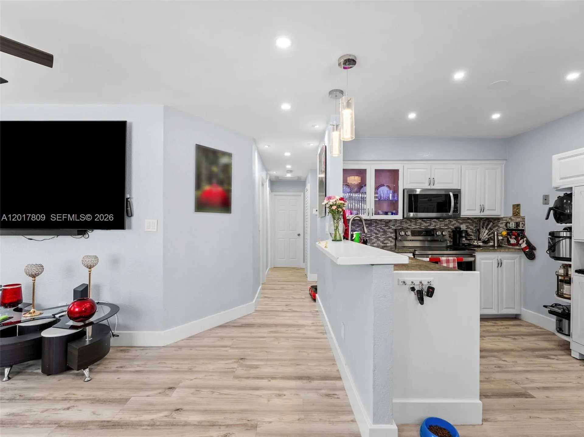 6432 Perry Street Hollywood FL 33024