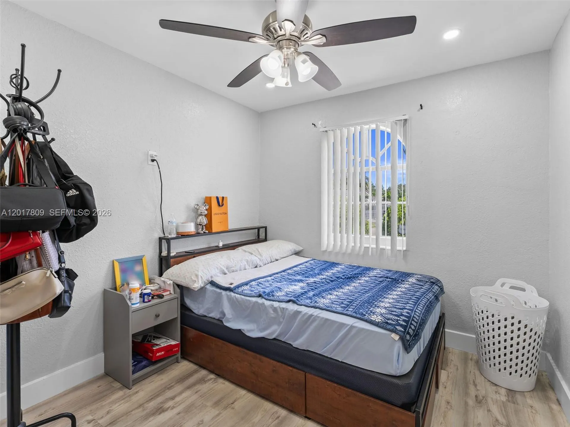 6432 Perry Street Hollywood FL 33024