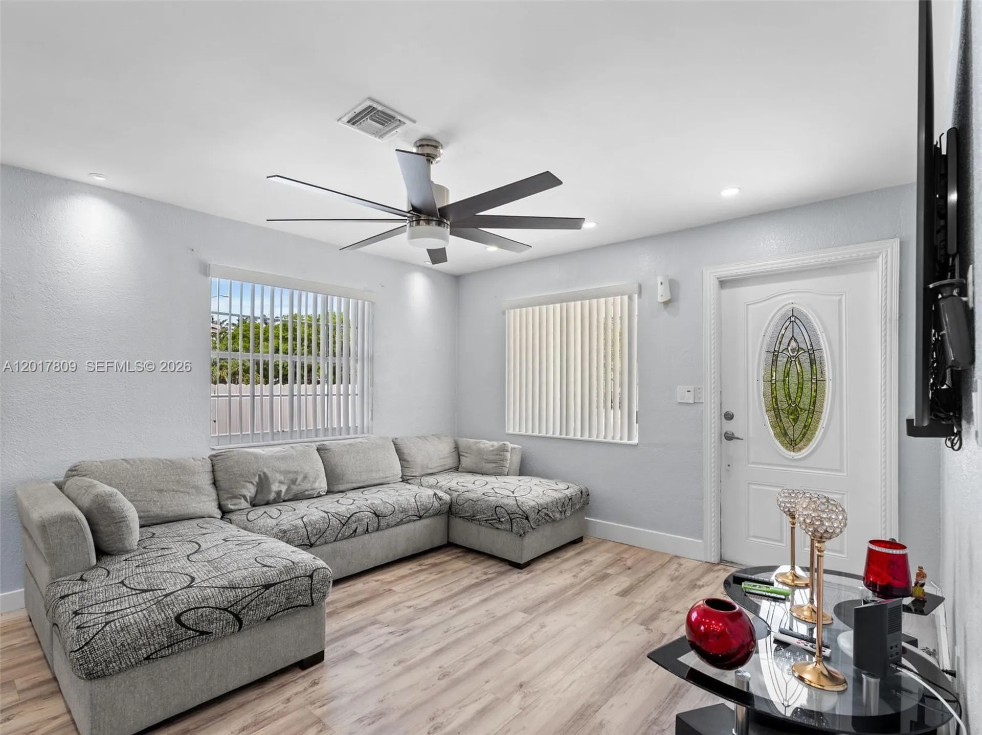 6432 Perry Street Hollywood FL 33024