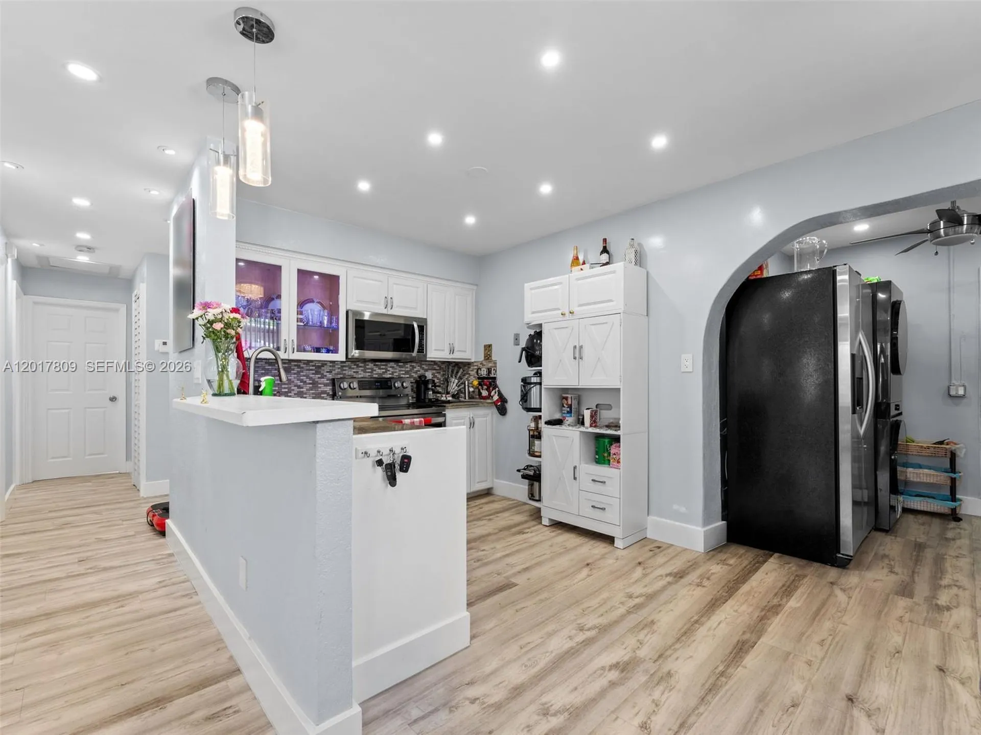6432 Perry Street Hollywood FL 33024