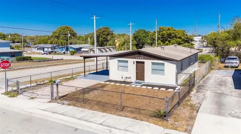 1296 W 36th Street Riviera Beach FL 33404