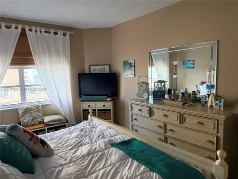 1950 S Ocean Drive Hallandale Beach FL 33009