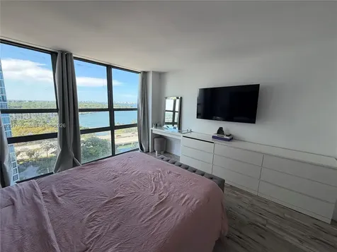 600 NE 36th Street Miami FL 33137