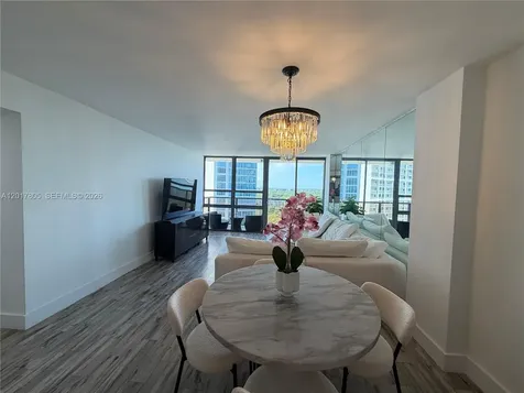 600 NE 36th Street Miami FL 33137