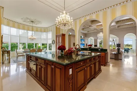 2951 Lake Ridge Lane Weston FL 33332