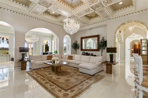 2951 Lake Ridge Lane Weston FL 33332