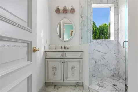 2951 Lake Ridge Lane Weston FL 33332