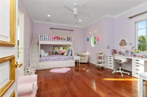 2951 Lake Ridge Lane Weston FL 33332
