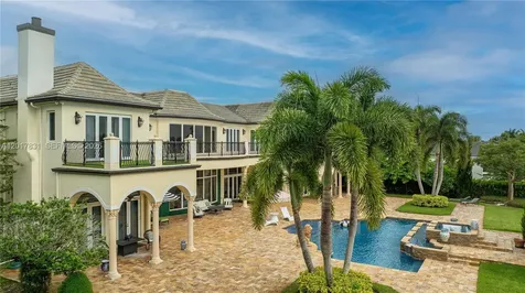 2951 Lake Ridge Lane Weston FL 33332