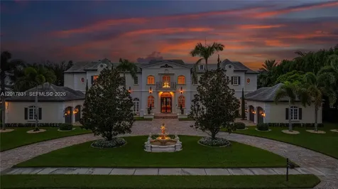 2951 Lake Ridge Lane Weston FL 33332