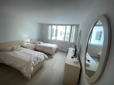 5005 Collins Avenue Miami Beach FL 33140