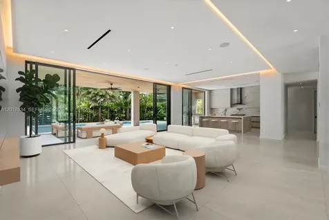 5890 SW 82nd Street South Miami FL 33143