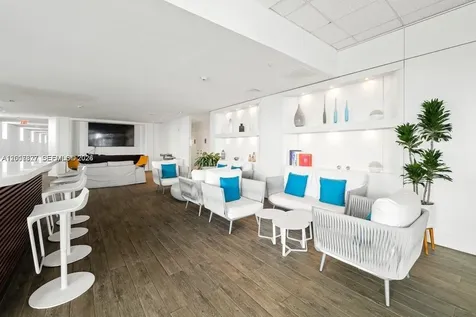 2602 E Hallandale Beach Boulevard Hallandale Beach FL 33009