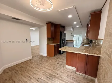 9717 N New River Canal Road Plantation FL 33324