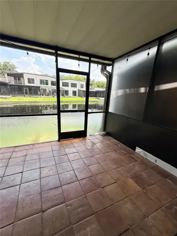 9717 N New River Canal Road Plantation FL 33324
