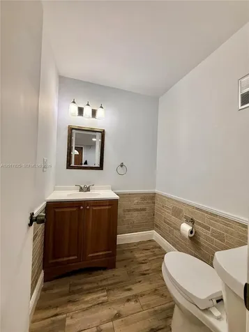 9717 N New River Canal Road Plantation FL 33324