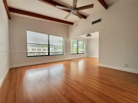 9717 N New River Canal Road Plantation FL 33324