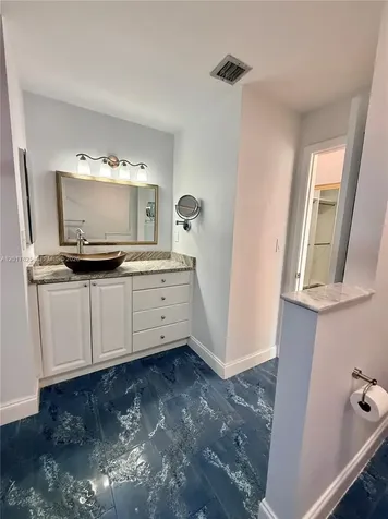 9717 N New River Canal Road Plantation FL 33324