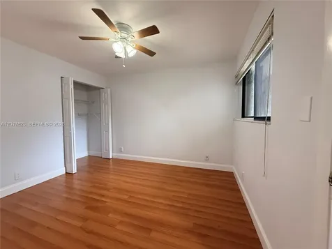 9717 N New River Canal Road Plantation FL 33324