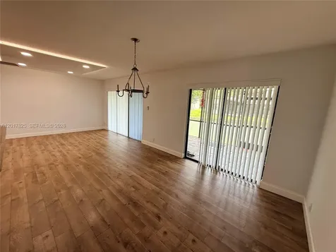 9717 N New River Canal Road Plantation FL 33324