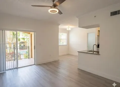 140 SW 117th Avenue Pembroke Pines FL 33025